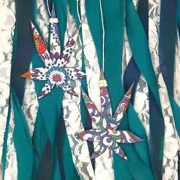 Hand Crafted Upcycled Frame with Hand Drawn Cannabis Leaves - Picture 6 of 8